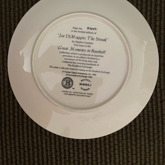1993 Bradford Exchange Joe DiMaggio The Streak Collector Plate NY Yankees $8 - Picture 3 of 3